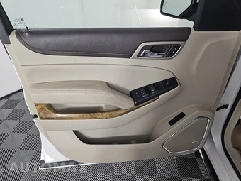 2017 GMC Yukon Denali 5SA - miniatura 9