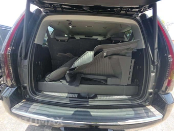 2017 GMC Yukon Denali 5SA - miniatura 15