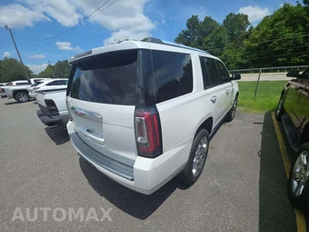 2017 GMC Yukon Denali 5SA - miniatura 3