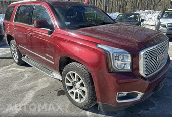 2017 GMC Yukon Denali 5SA - miniatura 3