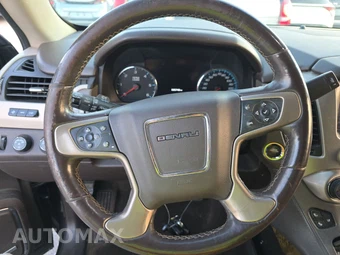 2017 GMC Yukon Denali 5SA - miniatura 10