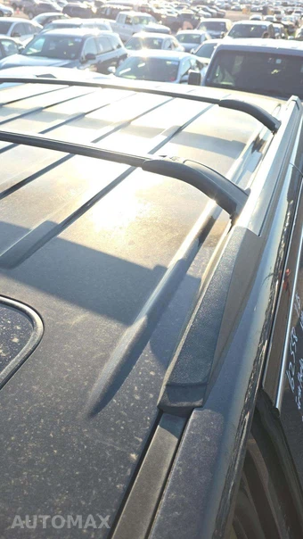 2017 GMC Yukon Denali 5SA - miniatura 26