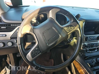 2017 GMC Yukon Denali 5SA - miniatura 10