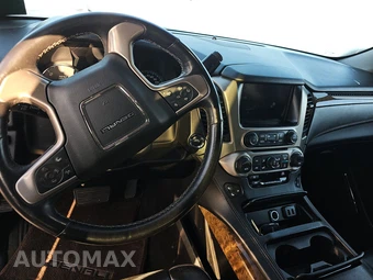 2017 GMC Yukon Denali 5SA - miniatura 11
