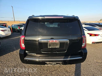 2017 GMC Yukon Denali 5SA - miniatura 5
