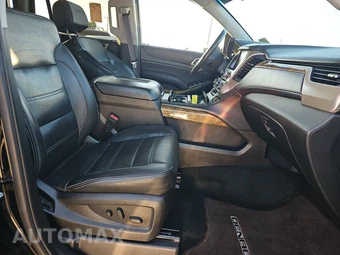 2017 GMC Yukon Denali 5SA - miniatura 8