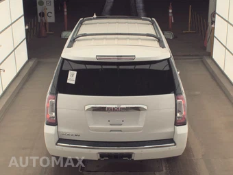 2017 GMC Yukon Denali 5SA – miniatura 5