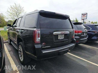 2017 GMC Yukon Denali 5SA - miniatura 2