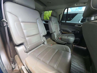 2017 GMC Yukon Denali 5SA - miniatura 17