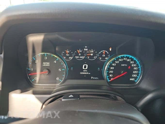 2017 GMC Yukon Denali 5SA – miniatura 6