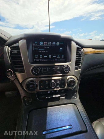 2017 GMC Yukon Denali XL 5SA - miniatura 5
