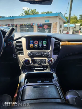 2017 GMC Yukon Denali XL 5SA - miniatura 10