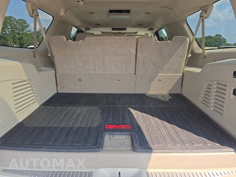 2017 GMC Yukon Denali XL 5SA - miniatura 17