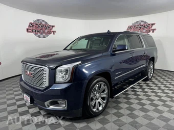 2017 GMC Yukon Denali XL 5SA - miniatura 3