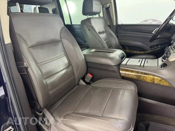 2017 GMC Yukon Denali XL 5SA - miniatura 36