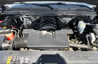 2017 GMC Yukon Denali XL 5SA - miniatura 22
