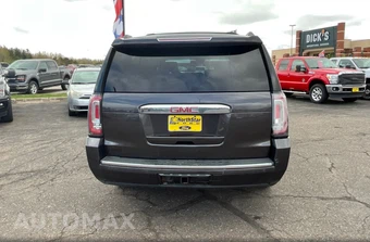 2017 GMC Yukon Denali XL 5SA - miniatura 8