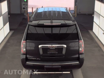 2017 GMC Yukon Denali XL 5SA - miniatura 5