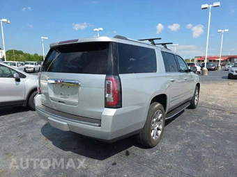 2017 GMC Yukon Denali XL 5SA - miniatura 3