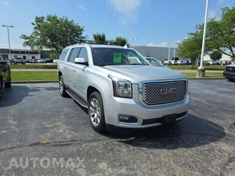 2017 GMC Yukon Denali XL 5SA - miniatura 4