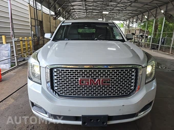 2017 GMC Yukon Denali XL 5SA – miniatura 2