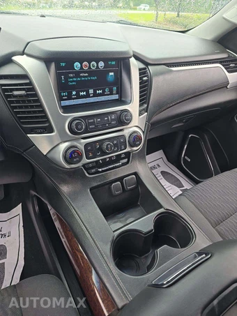 2017 GMC Yukon SLE 3SA - miniatura 10