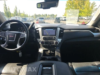2017 GMC Yukon SLT - miniatura 11