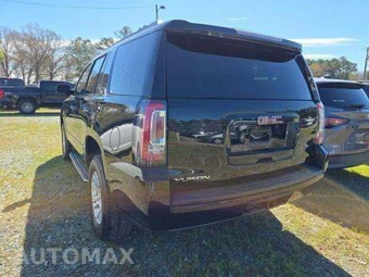 2017 GMC Yukon SLT 4SA - miniatura 2