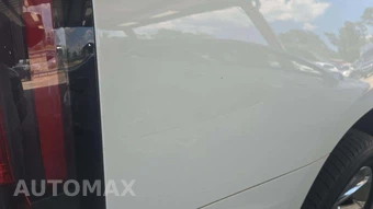 2017 GMC Yukon SLT 4SA – miniatura 24