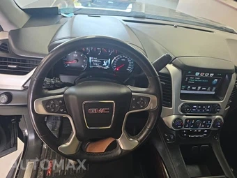 2017 GMC Yukon SLT 4SA – miniatura 11