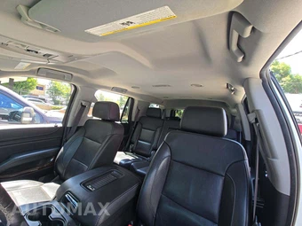 2017 GMC Yukon SLT 4SA – miniatura 11