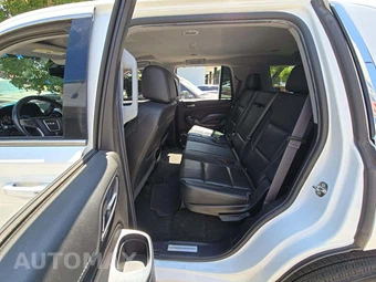 2017 GMC Yukon SLT 4SA – miniatura 13