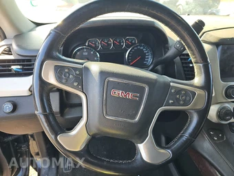 2017 GMC Yukon SLT 4SA - miniatura 10