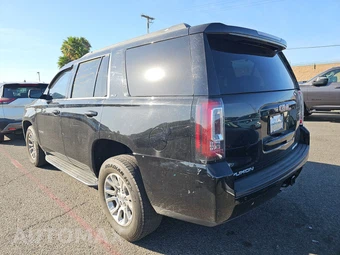 2017 GMC Yukon SLT 4SA - miniatura 6