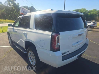 2017 GMC Yukon SLT 4SA - miniatura 2