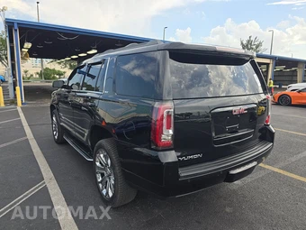 2017 GMC Yukon SLT 4SA – miniatura 6