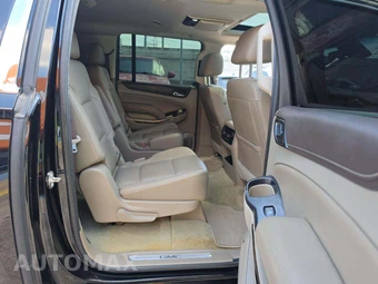 2017 GMC Yukon XL SLT 4SA - miniatura 14