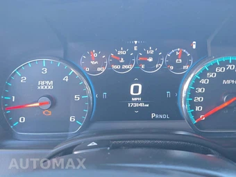 2017 GMC Yukon XL SLT 4SA - miniatura 8