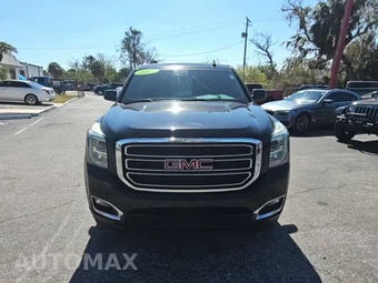 2017 GMC Yukon XL SLT 4SA - miniatura 3