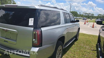 2017 GMC Yukon XL SLT 4SA – miniatura 26
