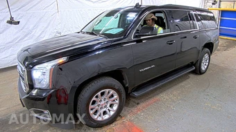 2017 GMC Yukon XL SLT 4SA