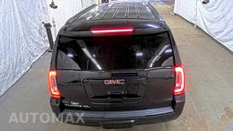2017 GMC Yukon XL SLT 4SA - miniatura 5