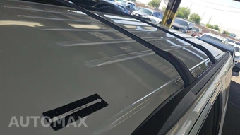 2017 GMC Yukon XL SLT 4SA – miniatura 29