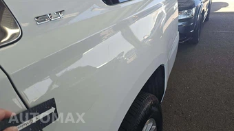 2017 GMC Yukon XL SLT 4SA – miniatura 31