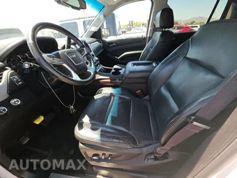 2017 GMC Yukon XL SLT 4SA – miniatura 7