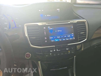 2017 Honda Accord Hybrid EX-L Sedan - miniatura 10