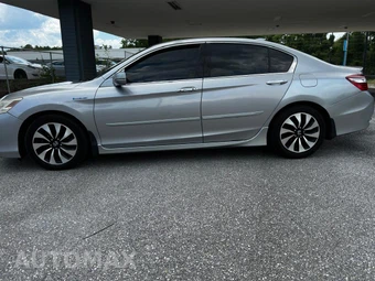 2017 Honda Accord Hybrid Touring Sedan - miniatura 9