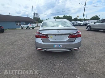 2017 Honda Accord Hybrid Touring Sedan - miniatura 4