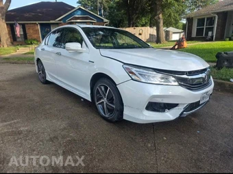 2017 Honda Accord Hybrid Touring Sedan - car from the USA, Manheim Buy-Now listing at AUTOMAX