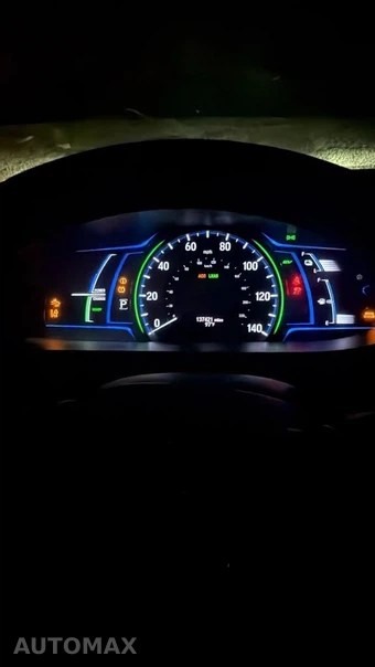 2017 Honda Accord Hybrid Touring Sedan - miniatura 10